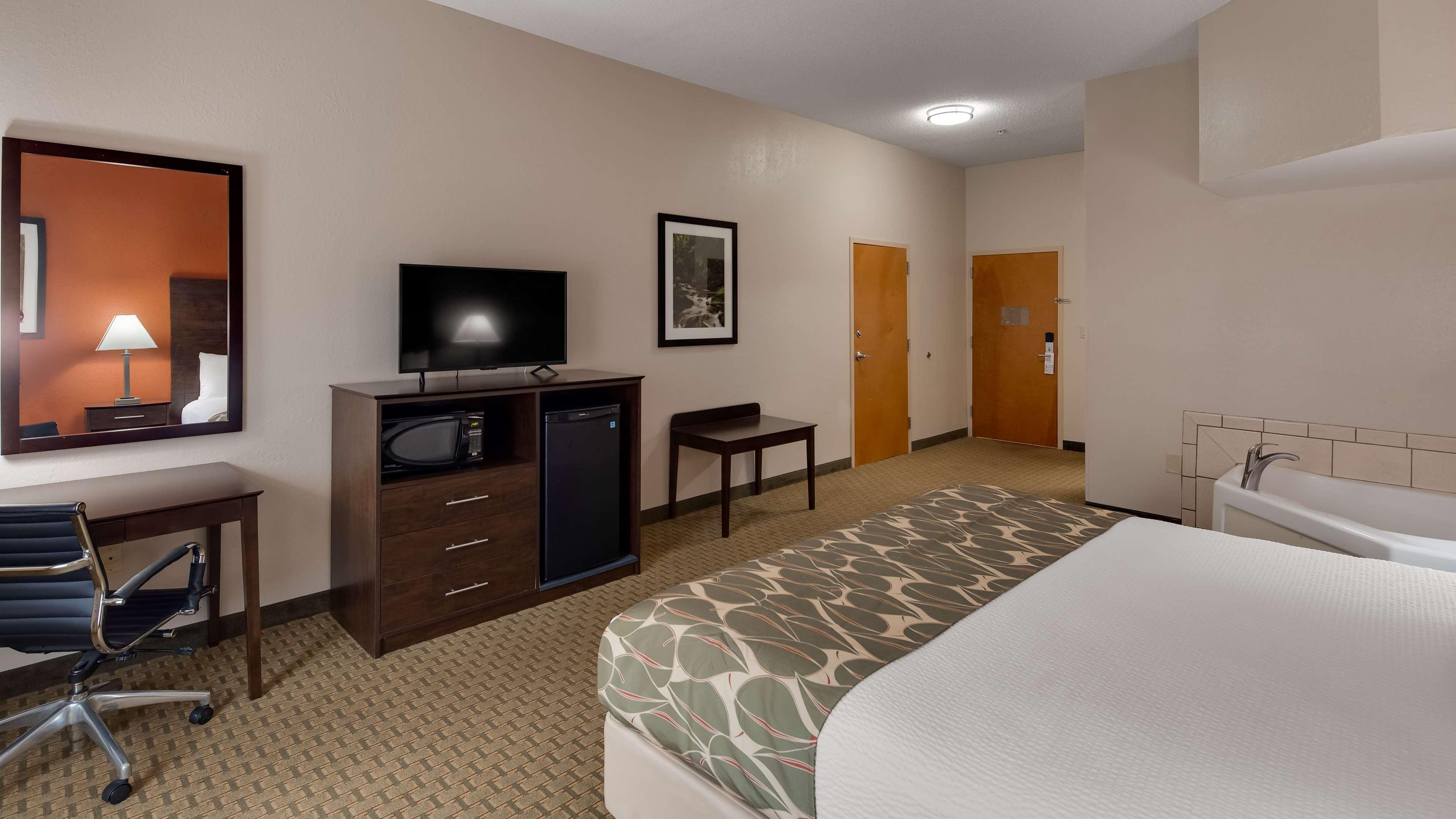 Best Western Executive Inn - Latta Berrys Crossroads Bagian luar foto