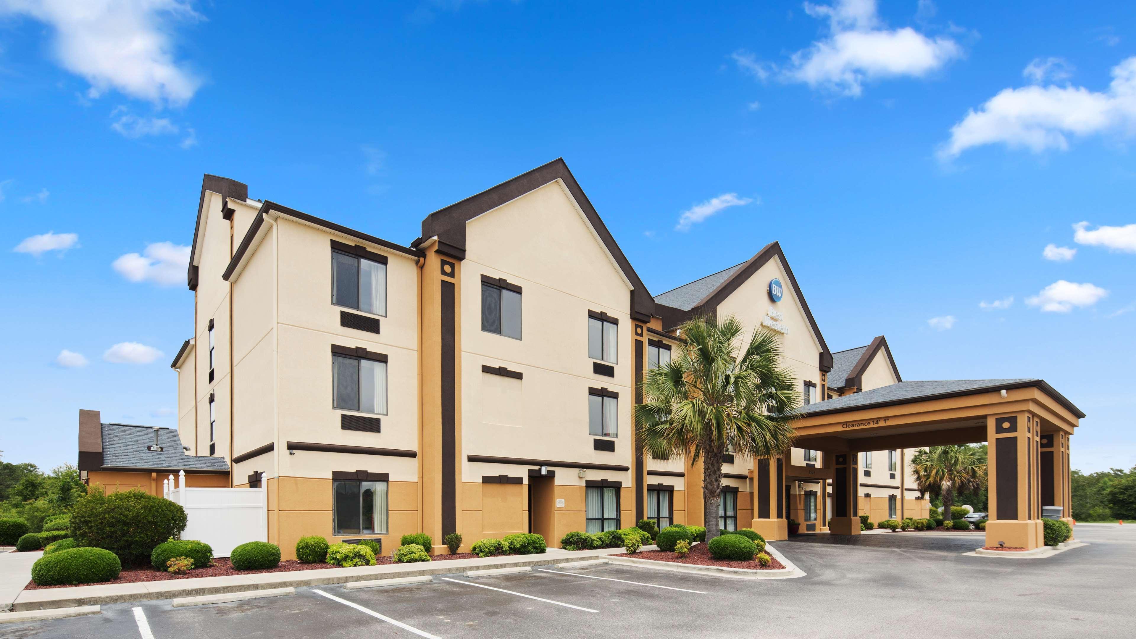 Best Western Executive Inn - Latta Berrys Crossroads Bagian luar foto