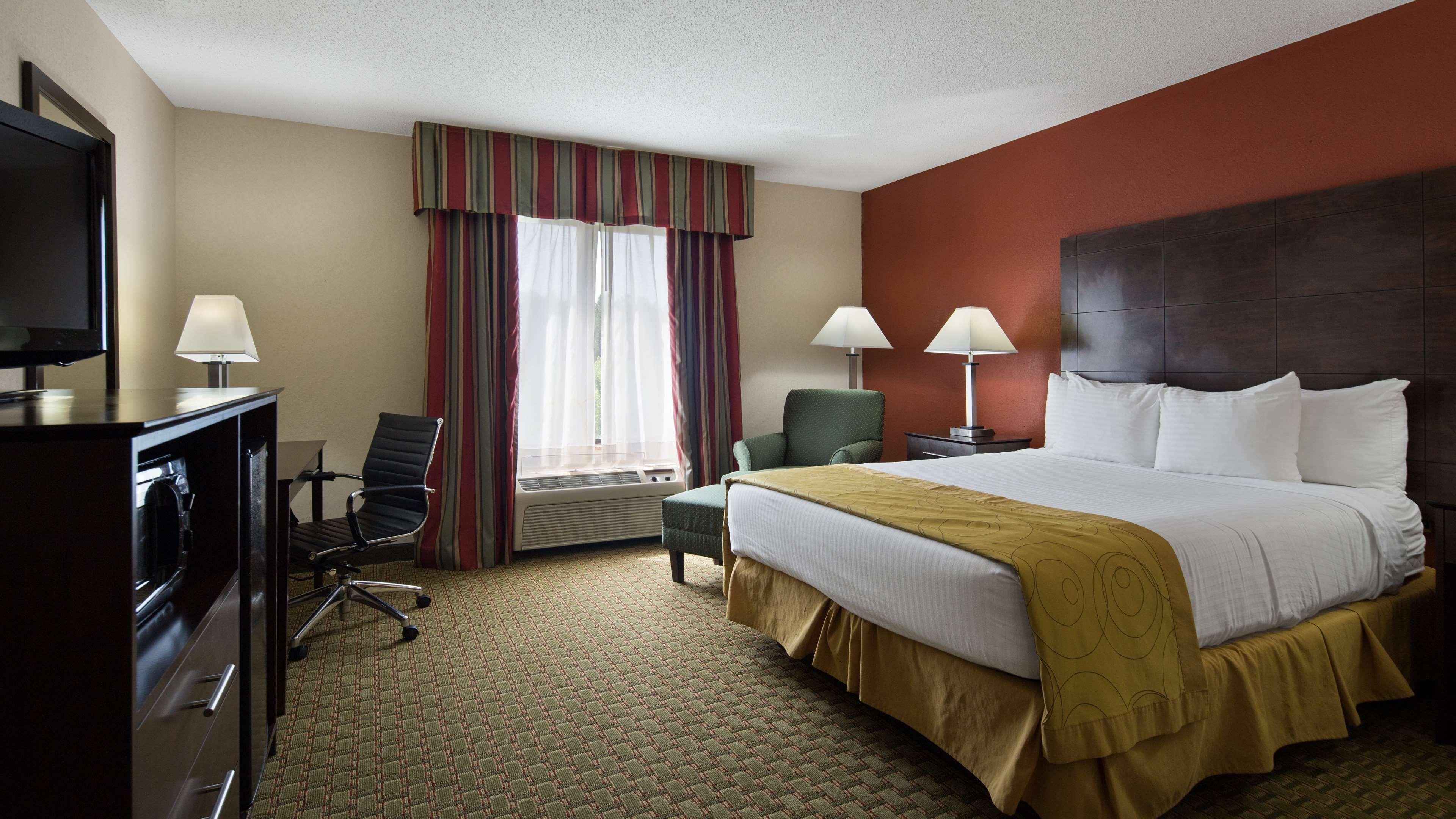 Best Western Executive Inn - Latta Berrys Crossroads Bagian luar foto