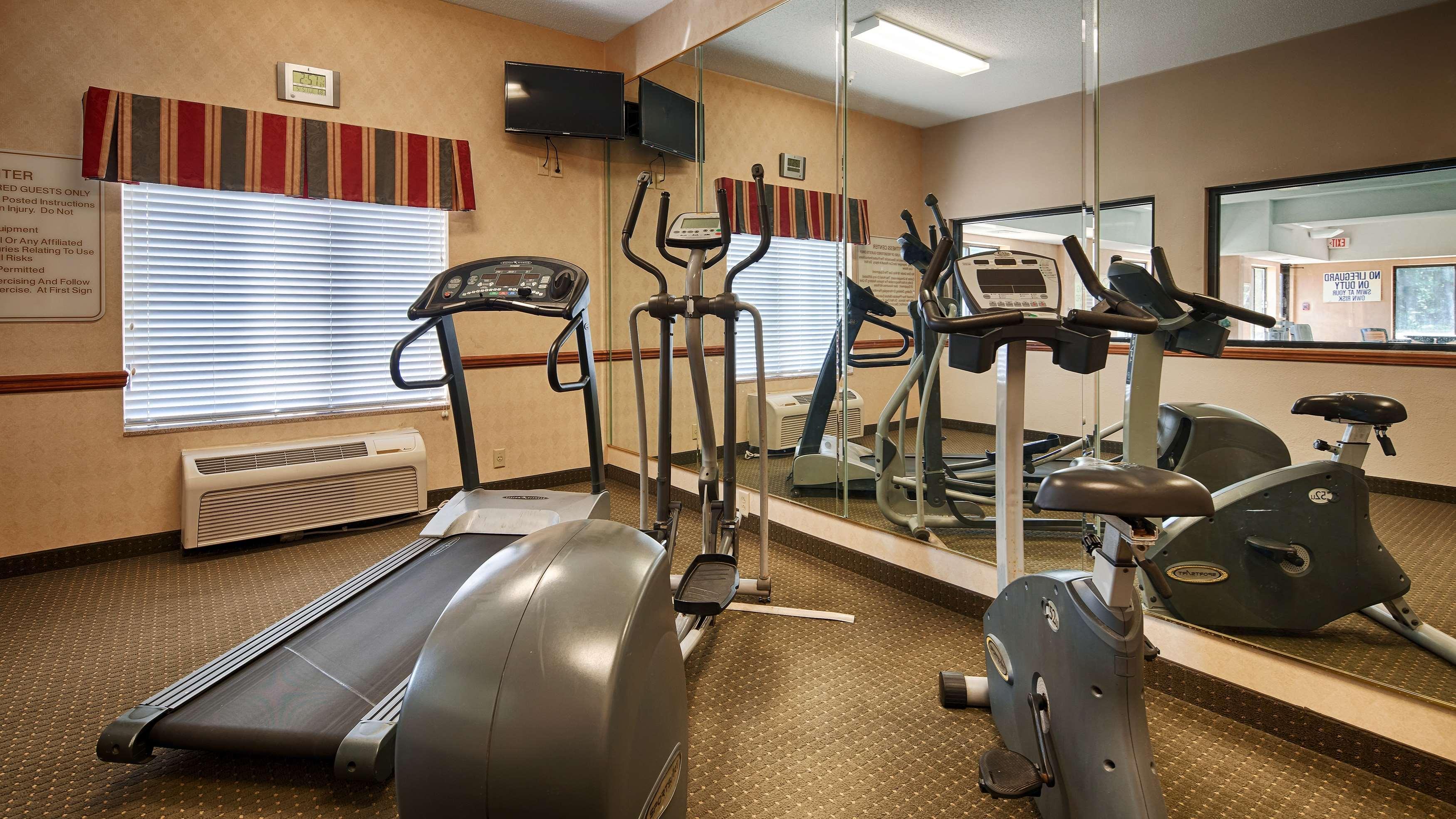 Best Western Executive Inn - Latta Berrys Crossroads Bagian luar foto