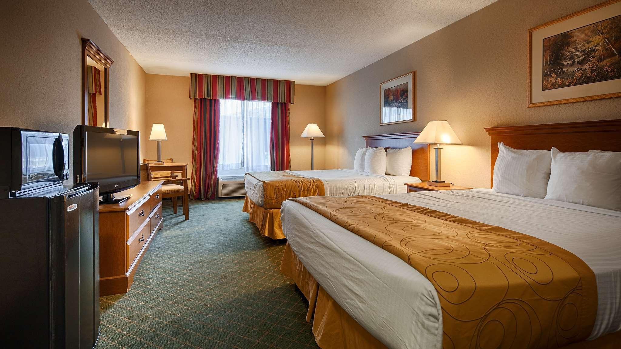 Best Western Executive Inn - Latta Berrys Crossroads Bagian luar foto