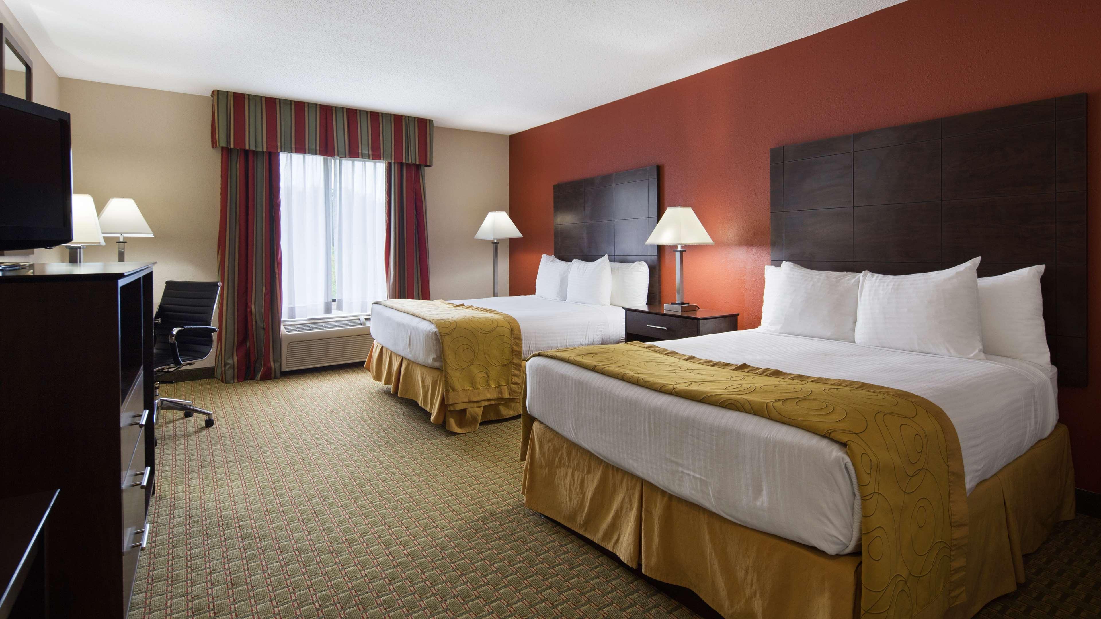 Best Western Executive Inn - Latta Berrys Crossroads Bagian luar foto